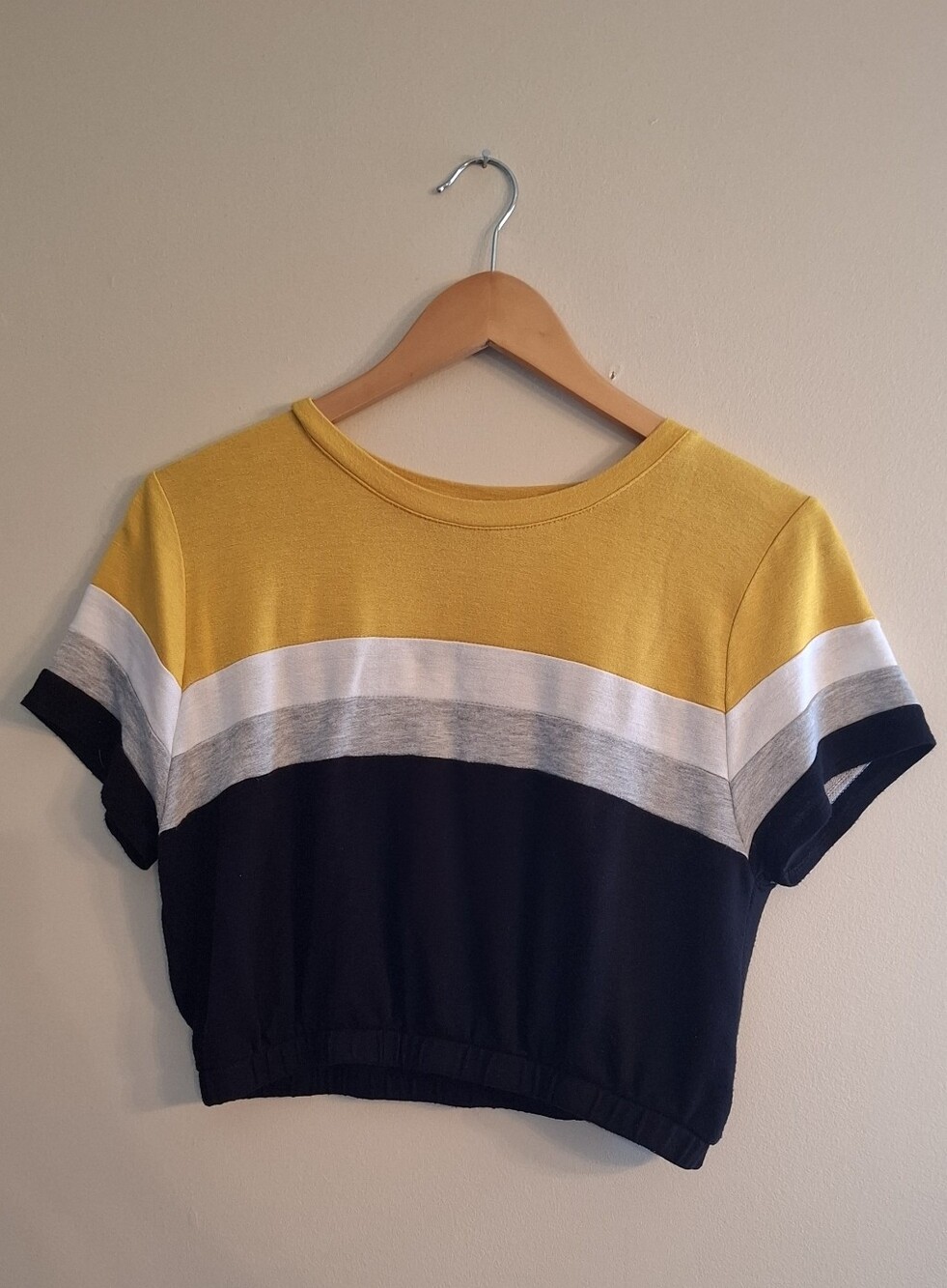 Y2K Crop Top Yellow Black Retro Colorblock Blokecore‎ Skater Girl 90s Indie M